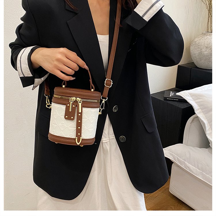 PU Bucket Crossbody Bag with Zip Closure and Patchwork Detail - Image 4